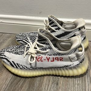 YEEZY ZEBRA US9